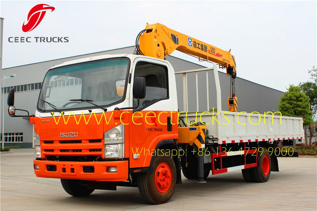 ISUZU 5 T XCMG truck mounted crane