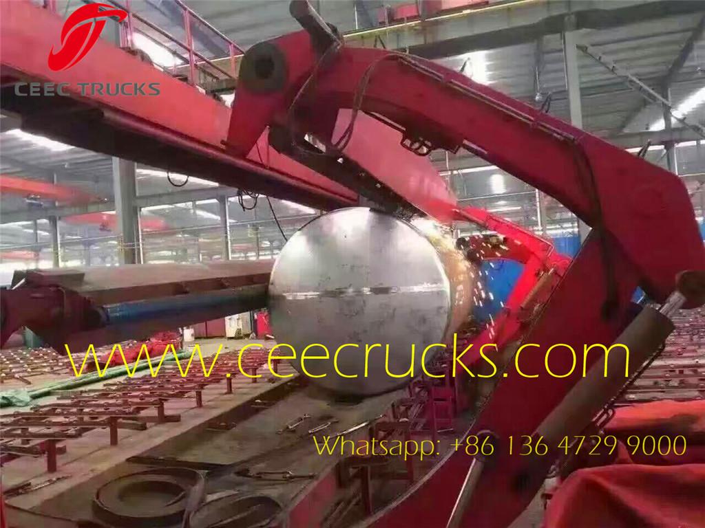 CEEC tanker trucks under production