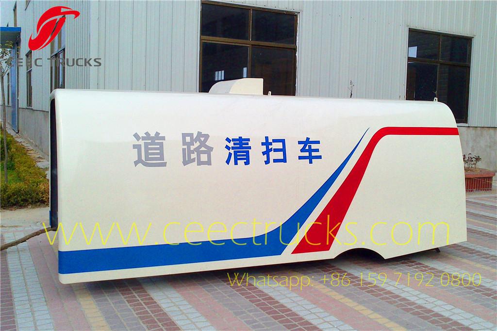 Road Sweeper Curve Tanker