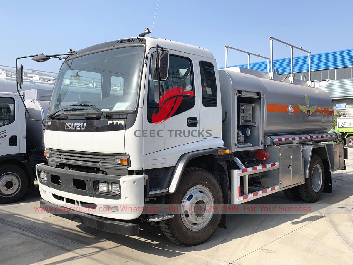 ISUZU FTR aircraft refueling truck ISUZU FTR aircraft refueling truck
