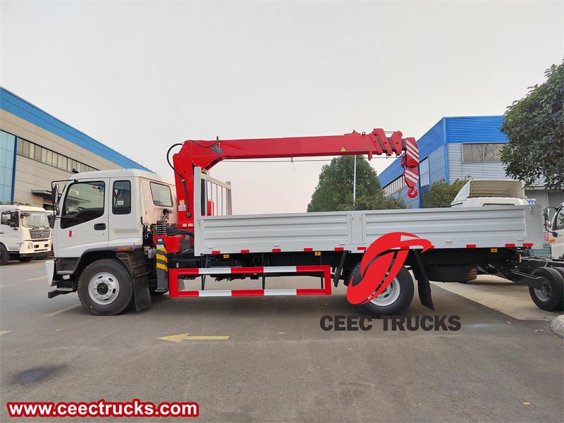 Isuzu FTR truck mounted hydraulic crane