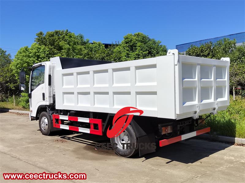 Isuzu dump truck for sand delivery