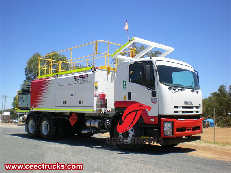 Isuzu 6x4 mobile workshops vehicles