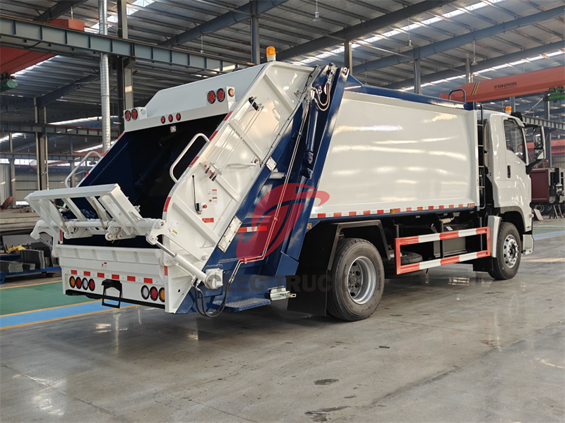 Isuzu new FVR waste compaction truck