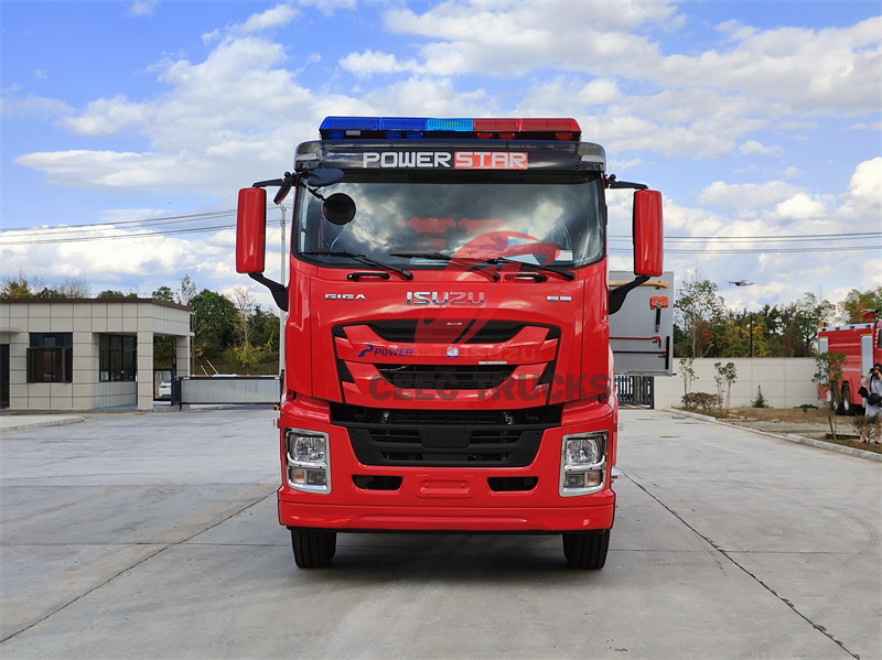 Isuzu GIGA 12cbm rescue fire engine