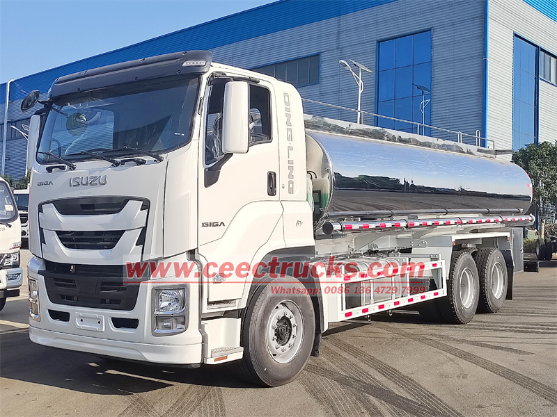 Isuzu GIGA 20000L potable water truck