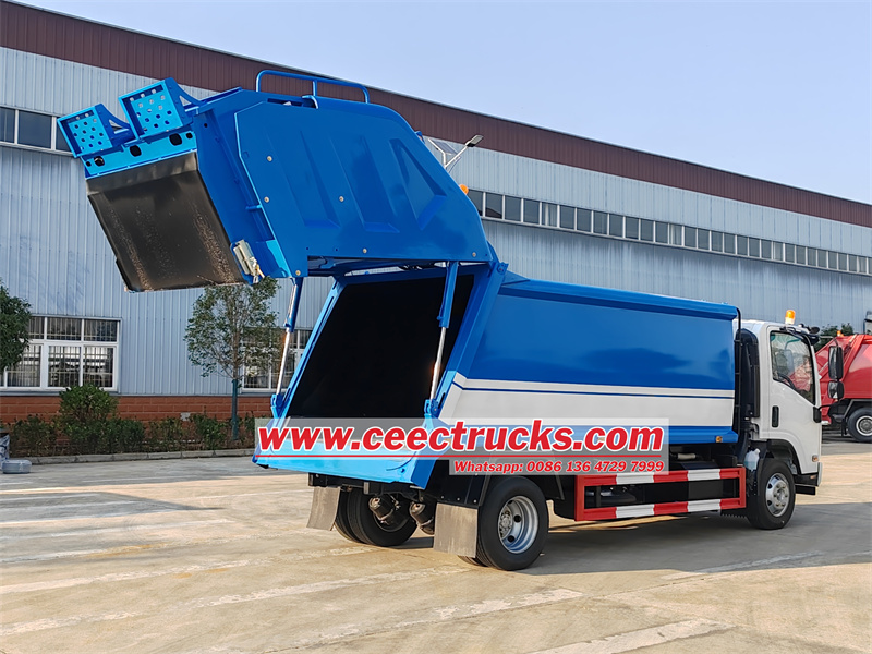 Isuzu 4HK1 engine truck with rear loader