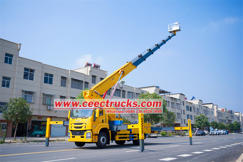 ISUZU FTR 45m aerial platform truck