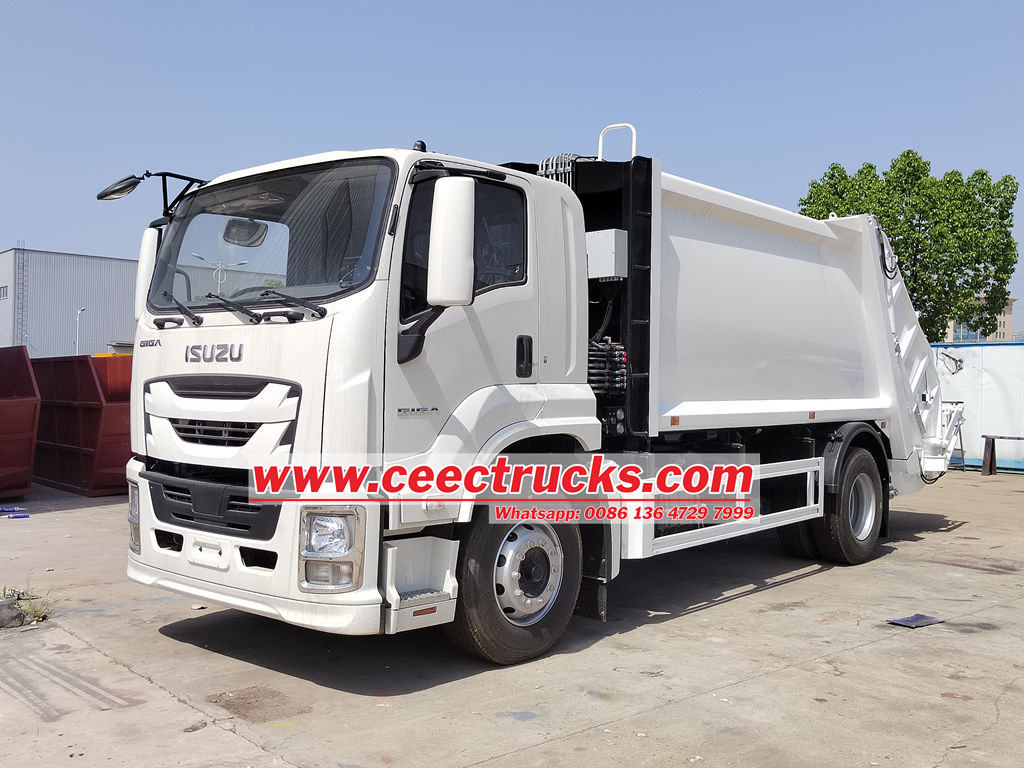 ISUZU FTR 12CBM rear loader