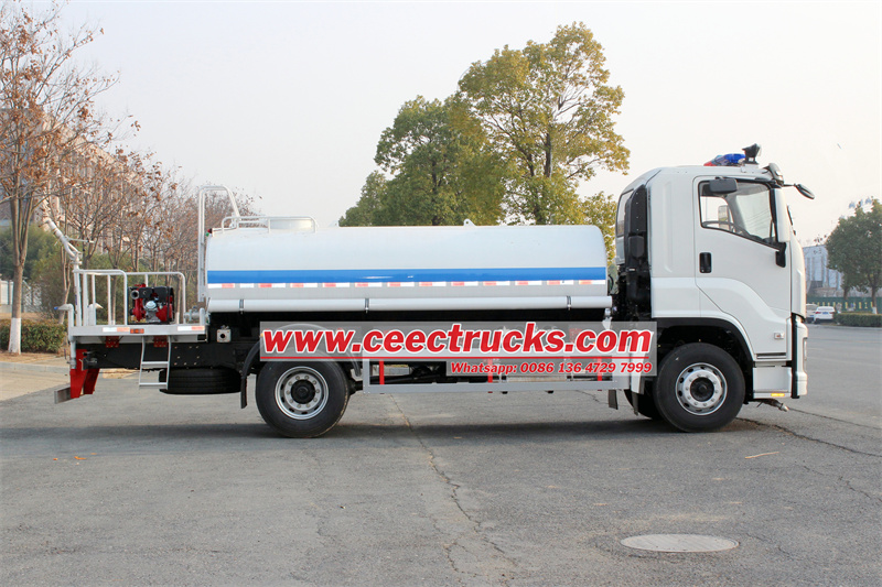Isuzu GIGA water tank truck Isuzu GIGA water tank truck