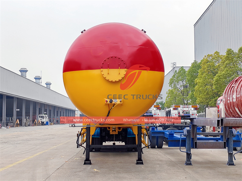 New 3-axle 39,000-liter fuel Storage Tank Trailer