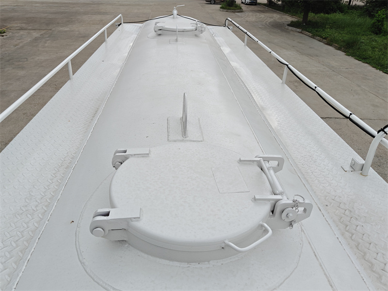 Howo 6x4 Solid Substances Vacuum Truck