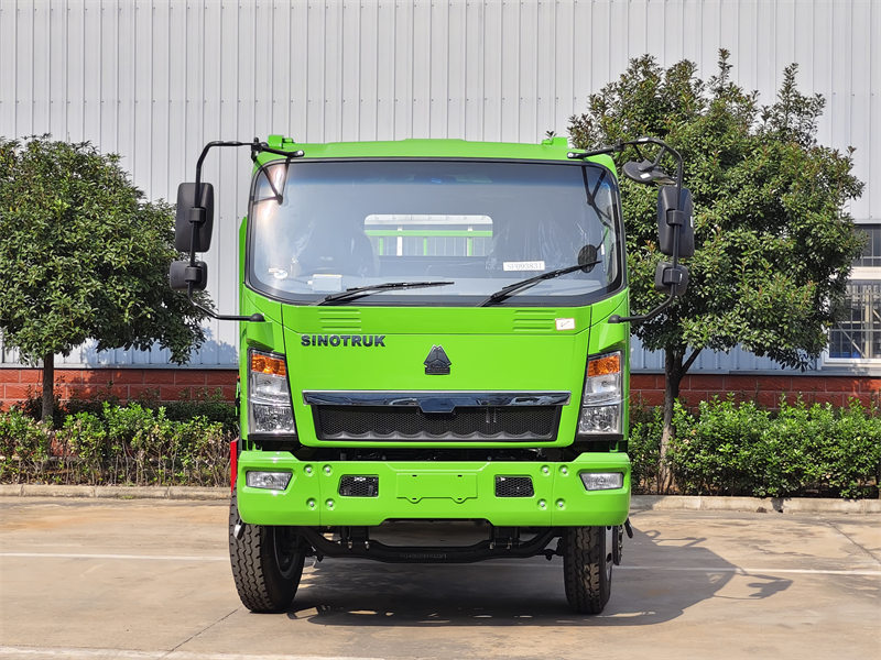 HOWO swing arm garbage truck