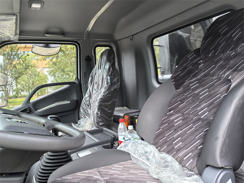 FOTON rear loader cabinet with sleeper