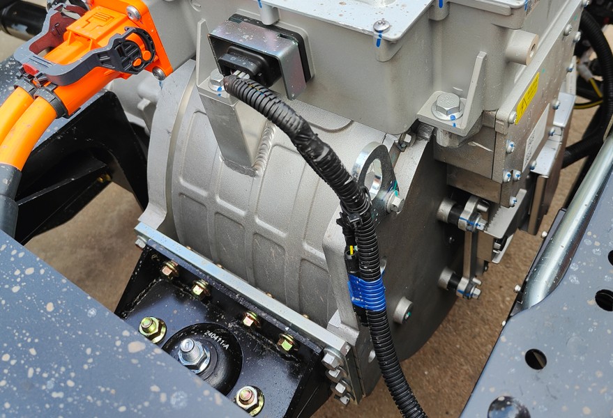 Isuzu EV truck motor