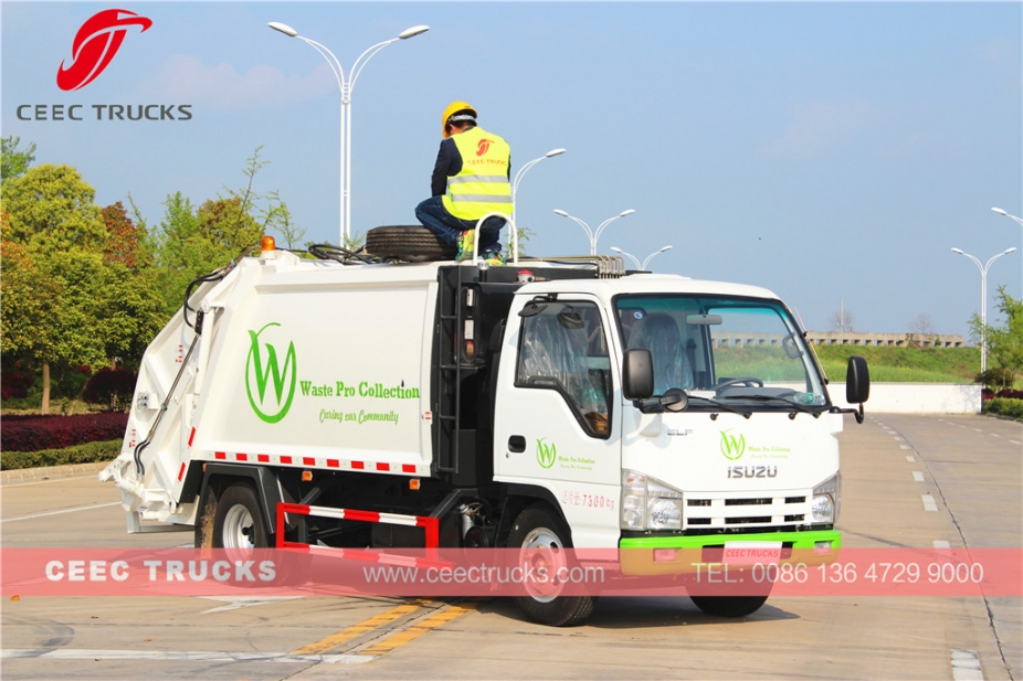 Camión compactador de basura ISUZU 5cbm