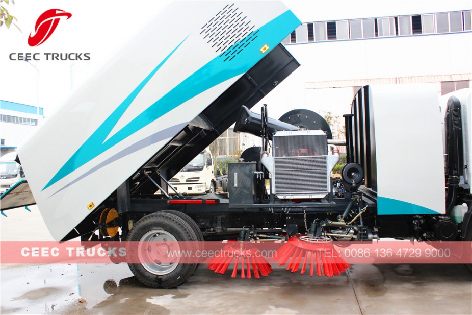 Best quality ISUZU 8000L road sweeper truck