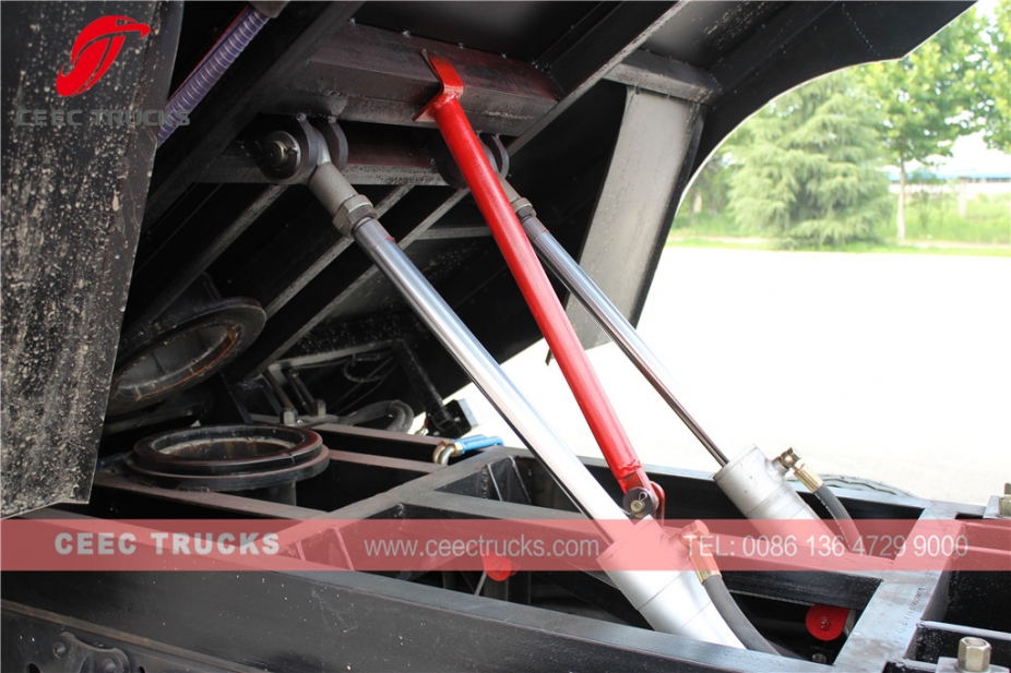 Camión barredora ISUZU 12CBM