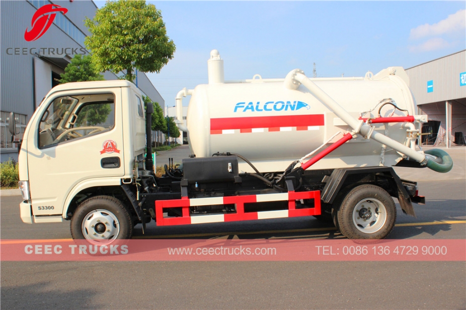 Low price Dongfeng 4,000L vacuum sewage suction truck