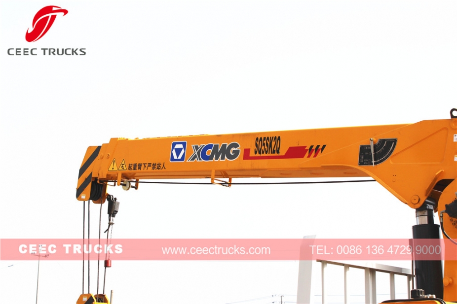 TOP quality ISUZU 5 T truck crane