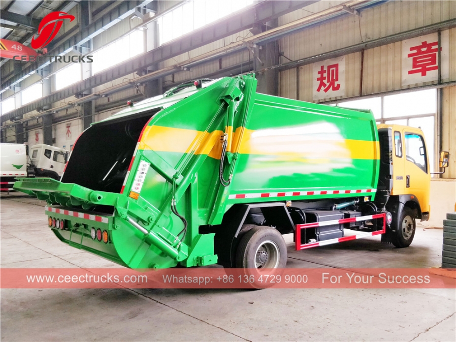 Camión compactador HOWO 8cbm RHD