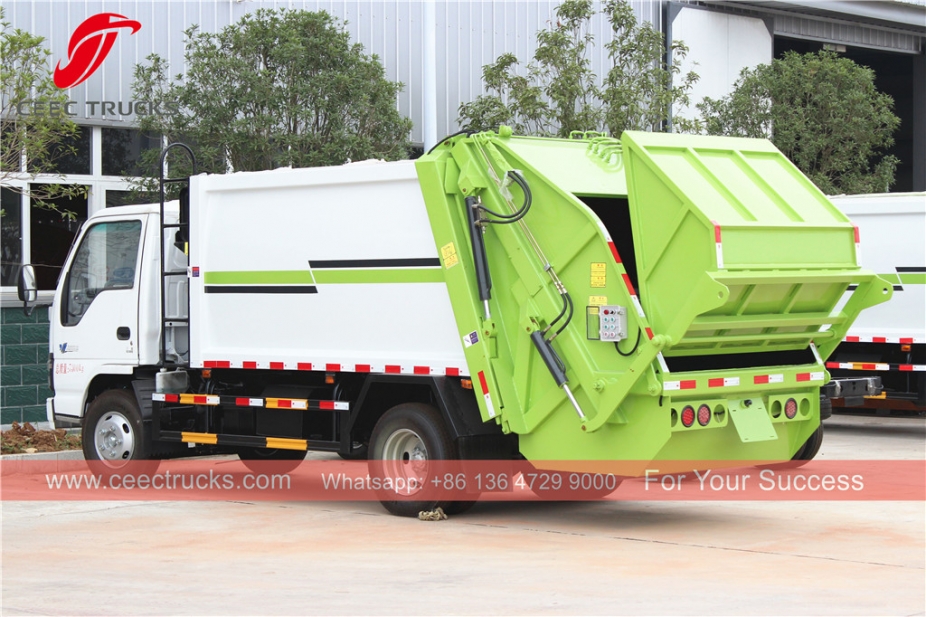 ISUZU 5cbm garbage compactor truck