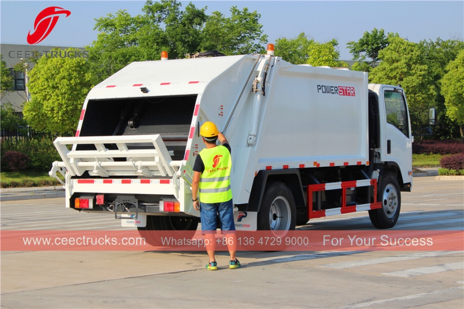 ISUZU 8cbm garbage compactor truck