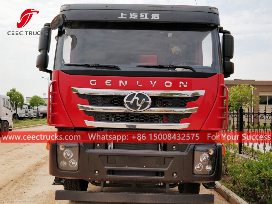 Camión volquete 8x4 IVECO Genlyon