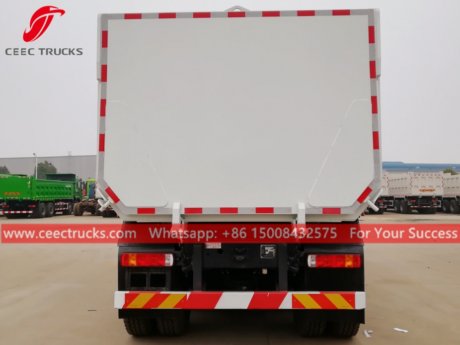 Camión volquete 8x4 IVECO