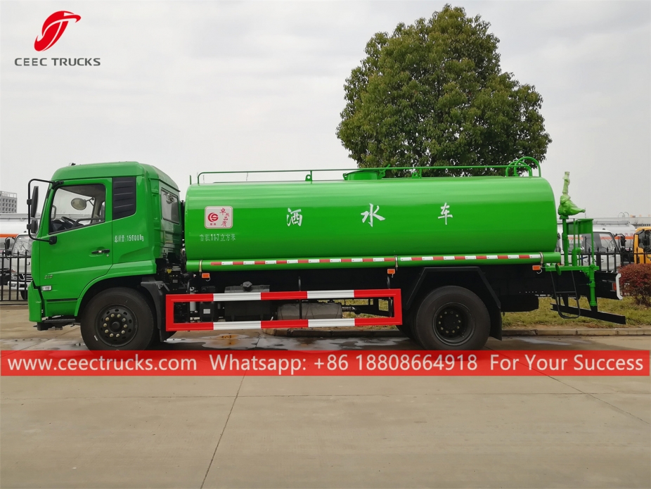 Camión rociador de agua de 11,7 CBM DONGFENG