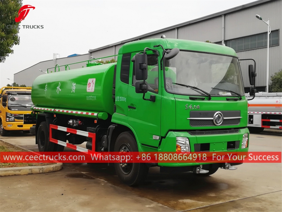 Camión rociador de agua de 11,7 CBM DONGFENG