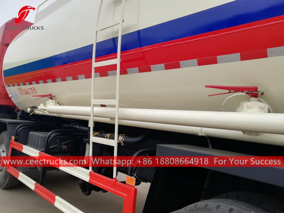 Camión Transporte de Polvo 8X4 IVECO