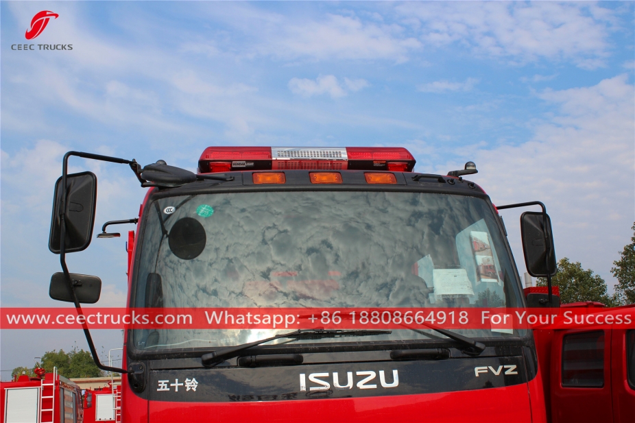 Camión de bomberos de espuma ISUZU FVZ