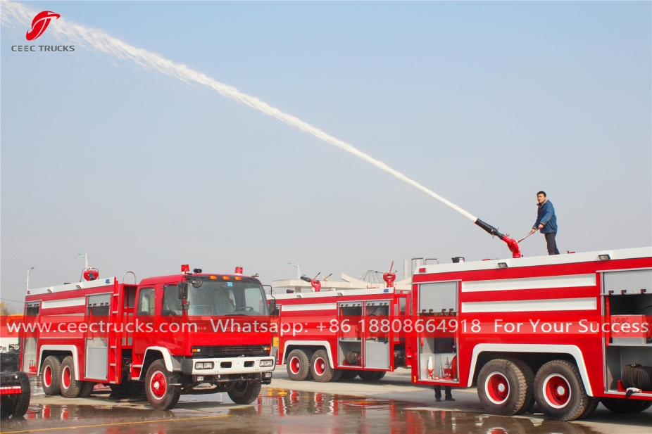 Camión de bomberos de espuma ISUZU FVZ