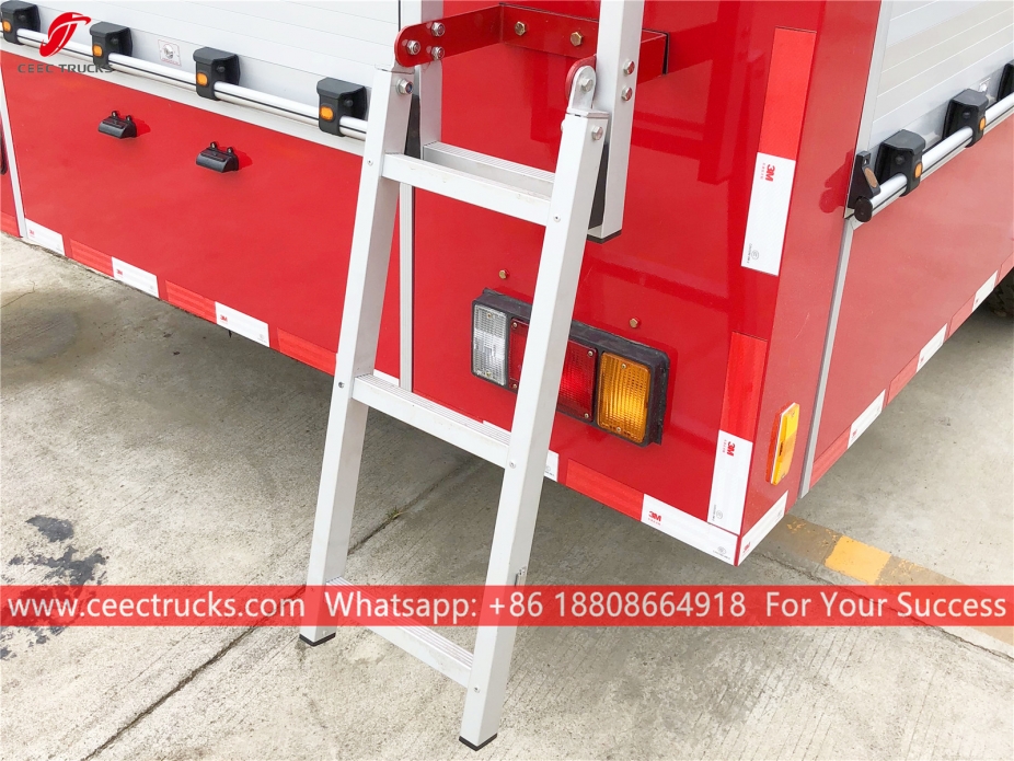 Camión de bomberos de espuma de agua ISUZU 12CBM