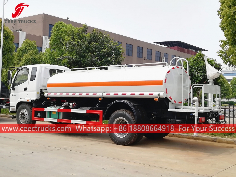 Camión cisterna de agua con volante a la derecha FOTON