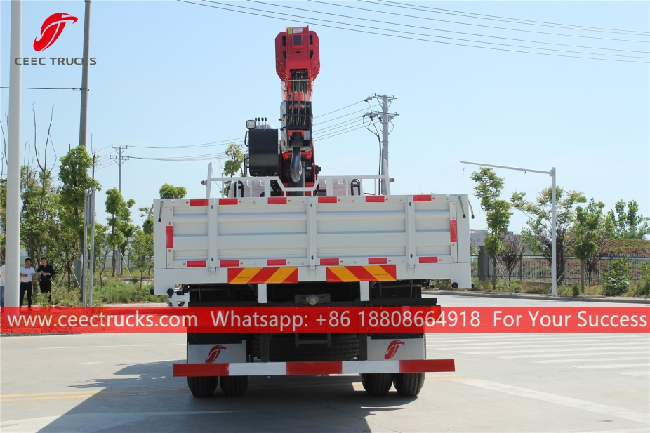 Camión grúa Palfinger ISUZU FTR de 10 toneladas