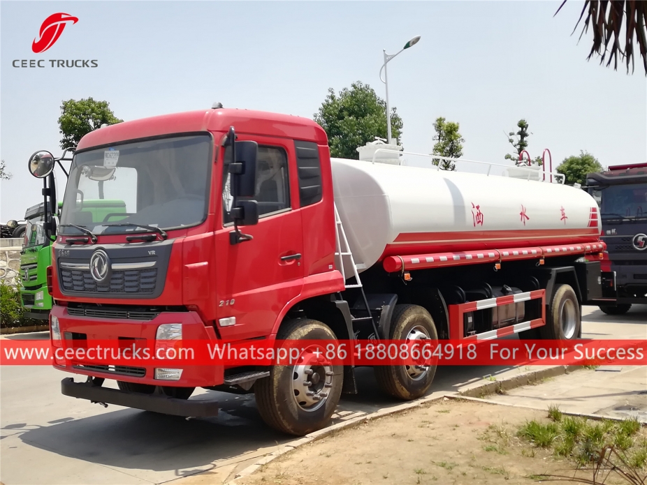 Camión pulverizador de agua de 18 CBM DONGFENG