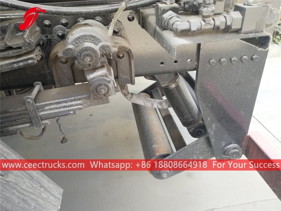 Cargador de gancho Dongfeng con contenedor compactador