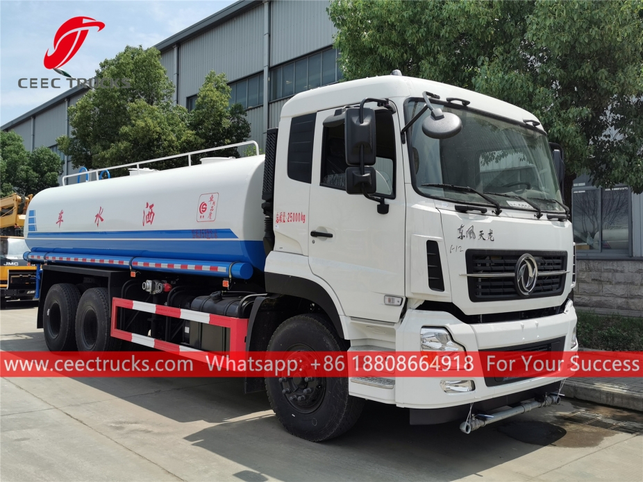 Camión de aspersión de agua Dongfeng 6x4