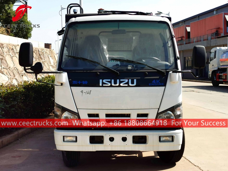 Camión compactador de residuos ISUZU 6CBM