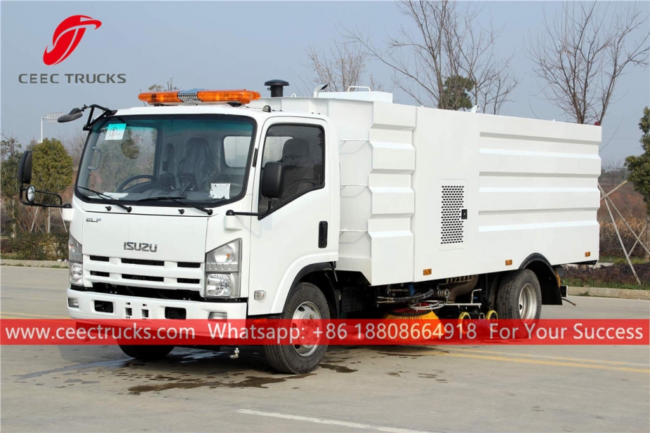 ISUZU 8cbm road sweeping truck