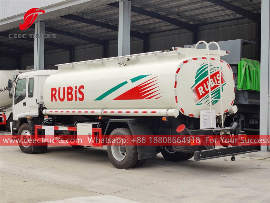 ISUZU FTR oil tanker truck