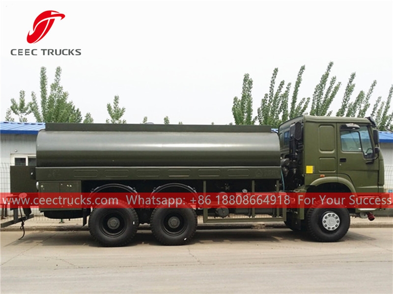 HOWO 6×6 AWD oil tanker truck