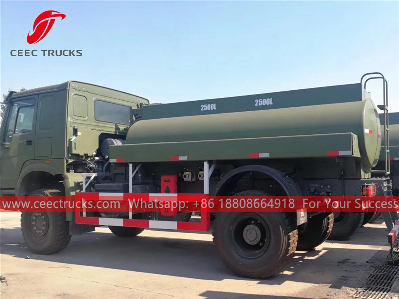 HOWO 6×6 AWD oil tanker truck