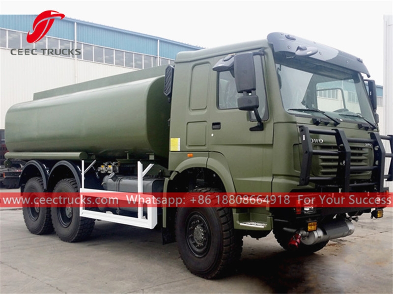 HOWO 6×6 AWD oil tanker truck