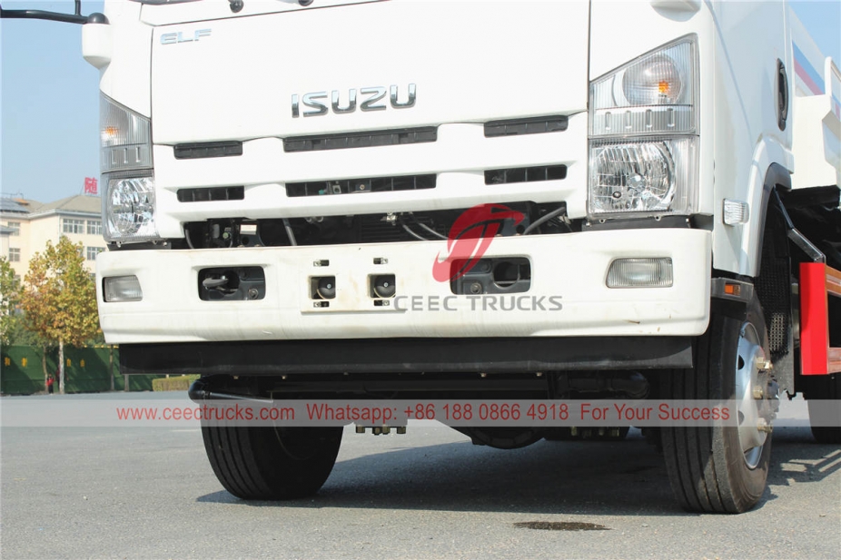 ISUZU 4×4 water sprinkler truck