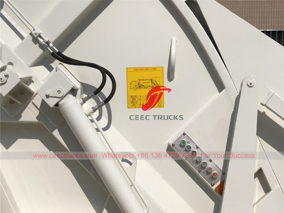 Camión compresor de residuos ISUZU 12CBM