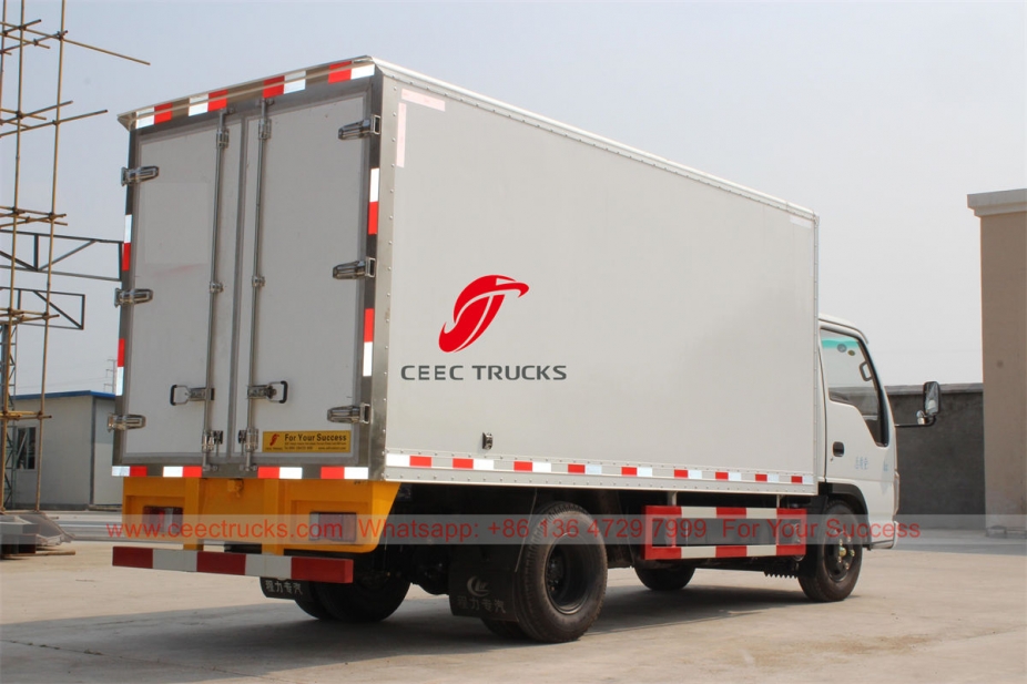 ISUZU 4 ton refrigerated truck