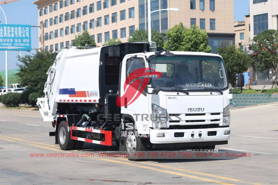 ISUZU ELF 700P hook loader mounted garbage compactor